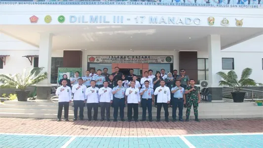 PELAKSANAAN MEDICAL CHECK UP DI PENGADILAN MILITER III-17 MANADO